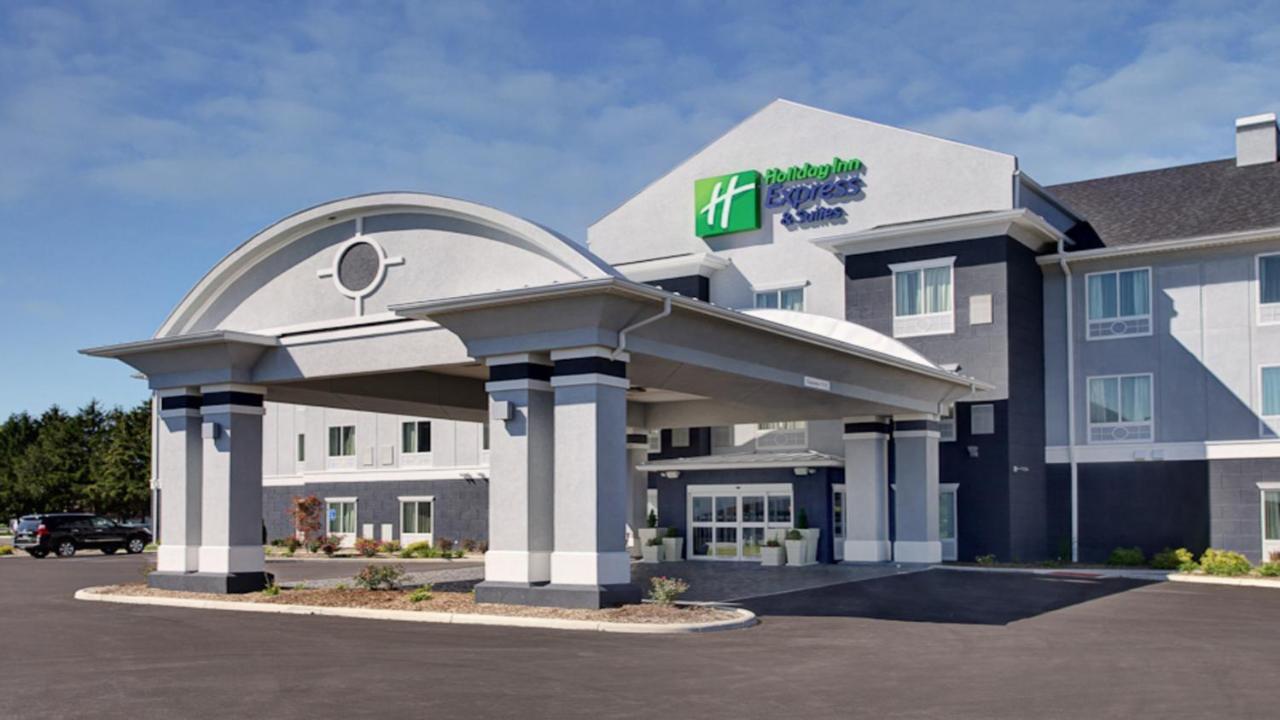 Holiday Inn Express & Suites North Fremont By Ihg Exterior foto
