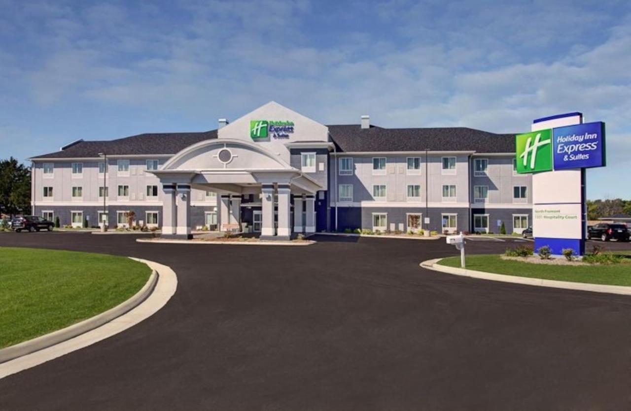 Holiday Inn Express & Suites North Fremont By Ihg Exterior foto